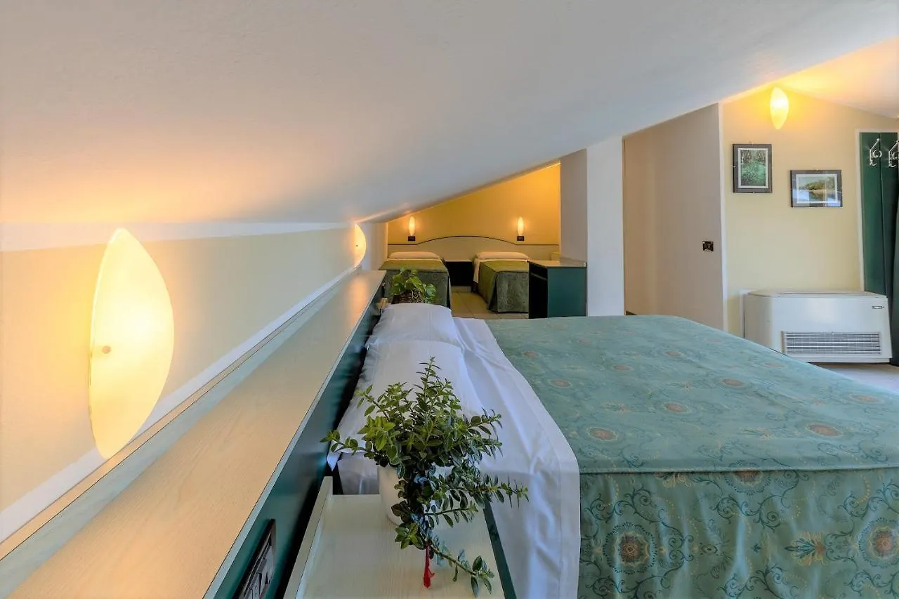 *** Hotel La Tavernetta Marina Romea Italië