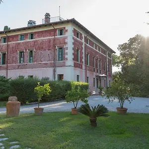 villa-dei-cipressi.hotelinveneto.com/